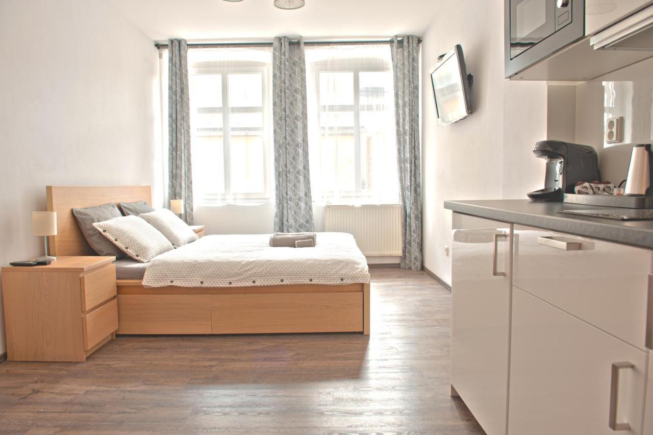 R&J Apartmany Broumov Luaran gambar